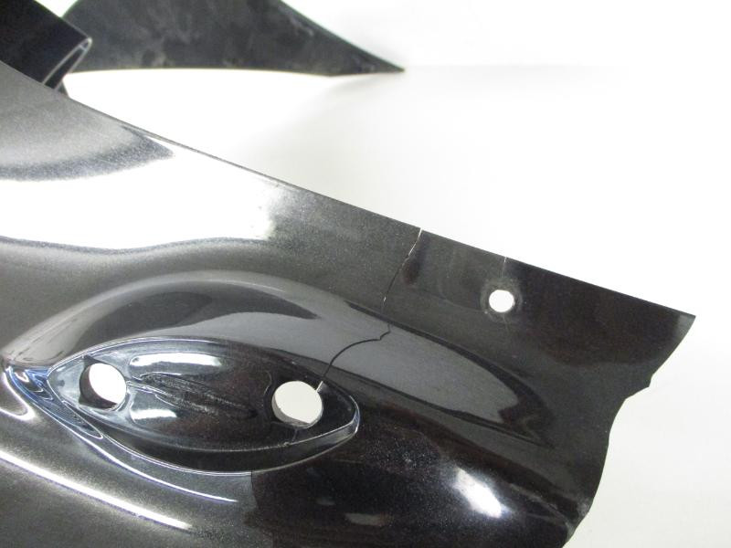 12 Kawasaki Ninja ZX-14R ZX14 Upper Fairing *Broken* 55028-0438